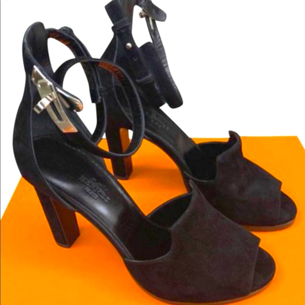 Hermès Nina Sandal (Noir)